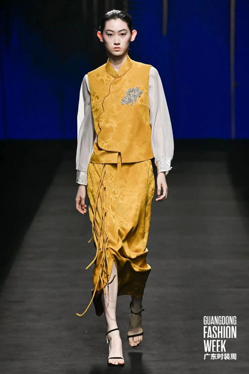 千年技藝煥發(fā)時(shí)尚之美 2024非遺融合創(chuàng)新作品發(fā)布大秀驚艷綻放