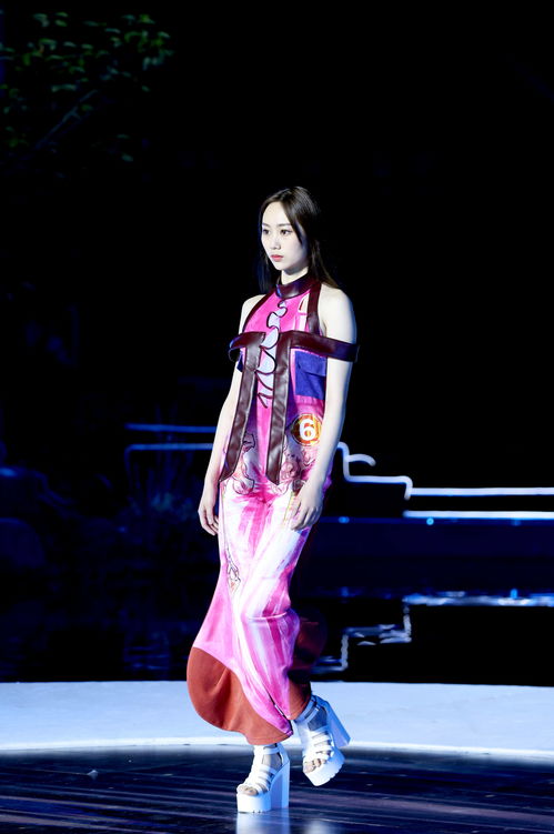 中國民族服飾設(shè)計(jì)展演在浙江桐廬舉行